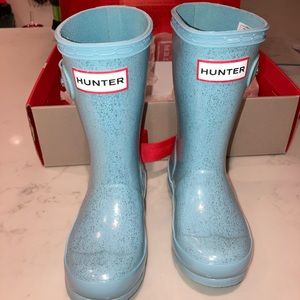 Girls size 10 Hunter Boots. New In Box. Pale Mint. Sparkles